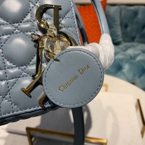 Christian Dior Lady Dior Bag 20cm Gold Hardware Lambskin Leather Spring/Summer 2020 Collection - Image 4