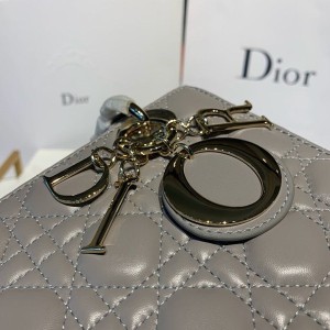 Christian Dior Lady Dior Bag 20cm Gold Hardware Lambskin Leather Spring/Summer 2020 Collection - Image 5
