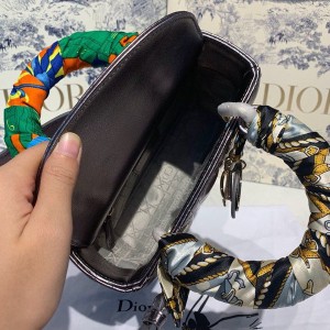 Christian Dior Lady Dior Bag 20cm Gold Hardware Lambskin Leather Spring/Summer 2020 Collection - Image 7