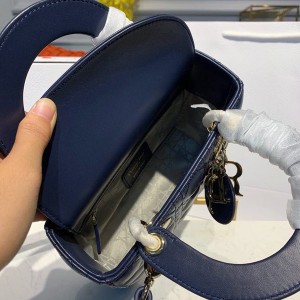 Christian Dior Lady Dior Bag 20cm Gold Hardware Lambskin Leather Spring/Summer 2020 Collection - Image 7
