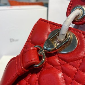 Christian Dior Lady Dior Bag 20cm Gold Hardware Lambskin Leather Spring/Summer 2020 Collection - Image 7