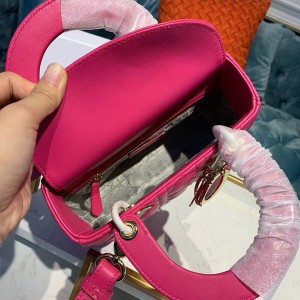 Christian Dior Lady Dior Bag 20cm Gold Hardware Lambskin Leather Spring/Summer 2020 Collection - Image 7