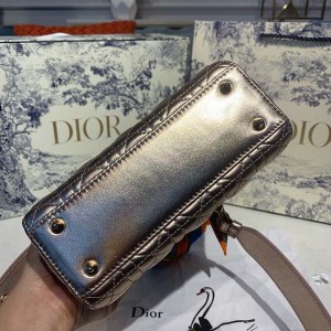 Christian Dior Lady Dior Bag 20cm Gold Hardware Lambskin Leather Spring/Summer 2020 Collection - Image 8