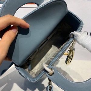 Christian Dior Lady Dior Bag 20cm Gold Hardware Lambskin Leather Spring/Summer 2020 Collection - Image 9