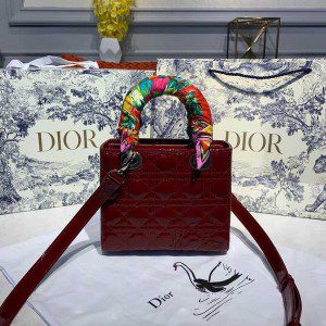 Christian Dior Lady Dior Bag 20cm Gold Hardware Patent Leather Spring/Summer 2020 Collection - Image 3