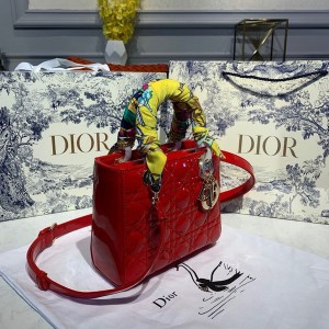 Christian Dior Lady Dior Bag 20cm Gold Hardware Patent Leather Spring/Summer 2020 Collection - Image 3