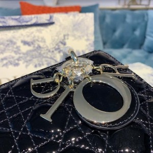 Christian Dior Lady Dior Bag 20cm Gold Hardware Patent Leather Spring/Summer 2020 Collection - Image 5