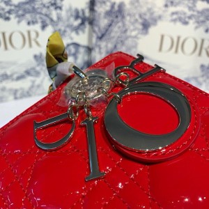 Christian Dior Lady Dior Bag 20cm Gold Hardware Patent Leather Spring/Summer 2020 Collection - Image 7