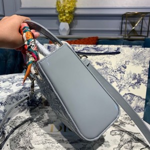 Christian Dior Lady Dior Bag 20cm Gold Hardware Patent Leather Spring/Summer 2020 Collection - Image 9