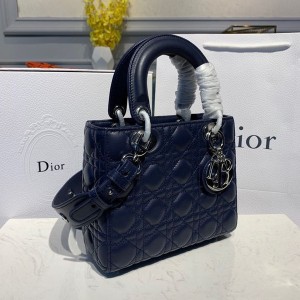 Christian Dior Lady Dior Bag 20cm Silver Hardware Lambskin Leather Spring/Summer 2020 Collection - Image 3