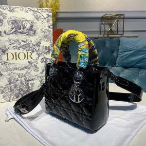 Christian Dior Lady Dior Bag 20cm Silver Hardware Patent Leather Spring/Summer 2020 Collection - Image 3