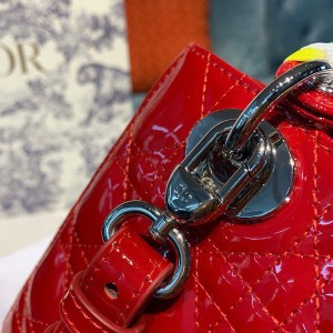 Christian Dior Lady Dior Bag 20cm Silver Hardware Patent Leather Spring/Summer 2020 Collection - Image 5