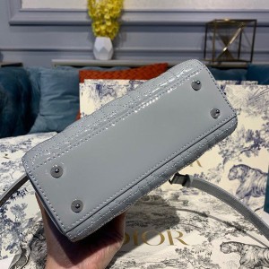 Christian Dior Lady Dior Bag 20cm Silver Hardware Patent Leather Spring/Summer 2020 Collection - Image 6