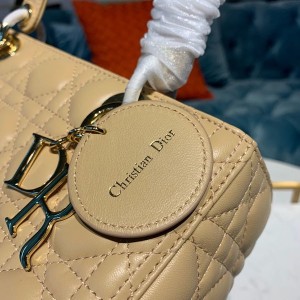 Christian Dior Lady Dior Bag 24cm Gold Hardware Lambskin Leather Spring/Summer 2020 Collection - Image 5