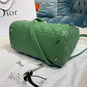 Christian Dior Lady Dior Bag 24cm Gold Hardware Lambskin Leather Spring/Summer 2020 Collection - Image 5