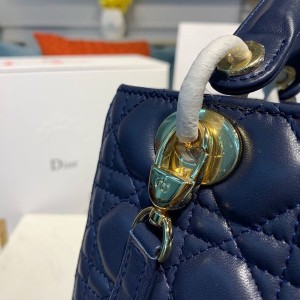 Christian Dior Lady Dior Bag 24cm Gold Hardware Lambskin Leather Spring/Summer 2020 Collection - Image 7
