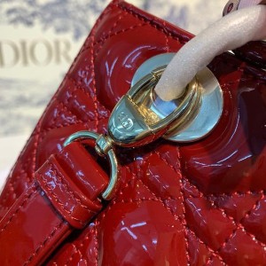 Christian Dior Lady Dior Bag 24cm Gold Hardware Patent Leather Spring/Summer 2020 Collection - Image 5