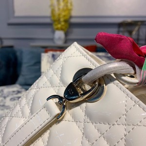 Christian Dior Lady Dior Bag 24cm Gold Hardware Patent Leather Spring/Summer 2020 Collection - Image 6