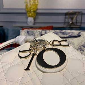 Christian Dior Lady Dior Bag 24cm Gold Hardware Patent Leather Spring/Summer 2020 Collection - Image 7
