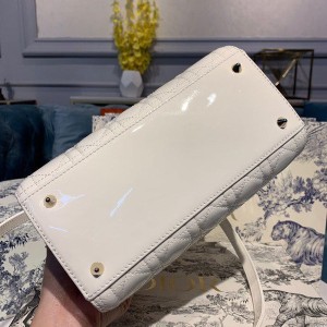 Christian Dior Lady Dior Bag 24cm Gold Hardware Patent Leather Spring/Summer 2020 Collection - Image 9