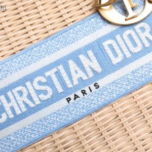 Christian Dior Lady Dior Bag 24cm M0565 Light Blue Dior Oblique Jacquard Embroidery Canvas Fall/Winter 2022 Collection - Image 8