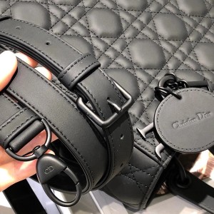 Christian Dior Lady Dior Bag 24cm Matte Hardware Lambskin Leather Fall/Winter 2020 Collection - Image 4