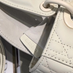 Christian Dior Lady Dior Bag 24cm Matte Hardware Lambskin Leather Fall/Winter 2020 Collection - Image 6