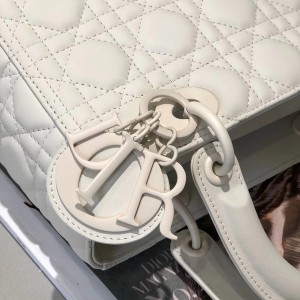 Christian Dior Lady Dior Bag 24cm Matte Hardware Lambskin Leather Fall/Winter 2020 Collection - Image 7