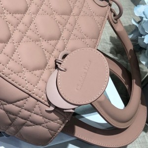 Christian Dior Lady Dior Bag 24cm Matte Hardware Lambskin Leather Fall/Winter 2020 Collection - Image 8