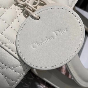 Christian Dior Lady Dior Bag 24cm Matte Hardware Lambskin Leather Fall/Winter 2020 Collection - Image 8