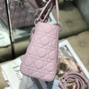 Christian Dior Lady Dior Bag 24cm Matte Hardware Lambskin Leather Fall/Winter 2020 Collection - Image 9
