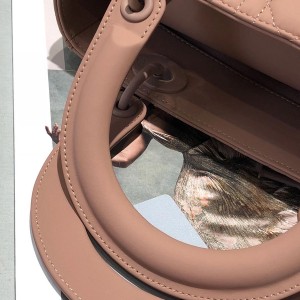Christian Dior Lady Dior Bag 24cm Matte Hardware Lambskin Leather Fall/Winter 2020 Collection - Image 9