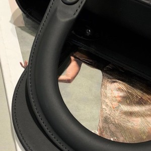 Christian Dior Lady Dior Bag 24cm Matte Hardware Lambskin Leather Fall/Winter 2020 Collection - Image 9