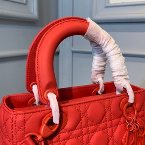 Christian Dior Lady Dior Bag 24cm Matte Hardware Lambskin Leather Spring/Summer 2020 Collection - Image 4