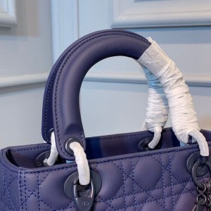 Christian Dior Lady Dior Bag 24cm Matte Hardware Lambskin Leather Spring/Summer 2020 Collection - Image 5