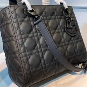 Christian Dior Lady Dior Bag 24cm Matte Hardware Lambskin Leather Spring/Summer 2020 Collection - Image 6