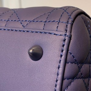 Christian Dior Lady Dior Bag 24cm Matte Hardware Lambskin Leather Spring/Summer 2020 Collection - Image 6