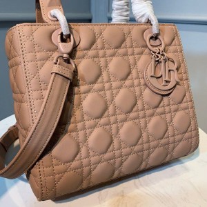 Christian Dior Lady Dior Bag 24cm Matte Hardware Lambskin Leather Spring/Summer 2020 Collection - Image 7