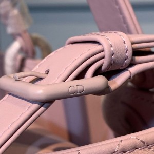 Christian Dior Lady Dior Bag 24cm Matte Hardware Lambskin Leather Spring/Summer 2020 Collection - Image 7