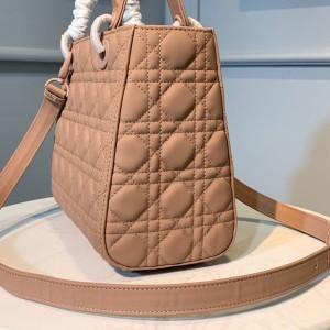 Christian Dior Lady Dior Bag 24cm Matte Hardware Lambskin Leather Spring/Summer 2020 Collection - Image 8