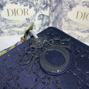 Christian Dior Lady Dior Bag 24cm Silver Hardware Bead Embroidered Satin/Lambskin Leather Spring/Summer 2020 Collection - Image 5
