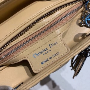 Christian Dior Lady Dior Bag 24cm Silver Hardware Lambskin Leather Spring/Summer 2020 Collection - Image 7