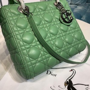 Christian Dior Lady Dior Bag 24cm Silver Hardware Lambskin Leather Spring/Summer 2020 Collection - Image 9
