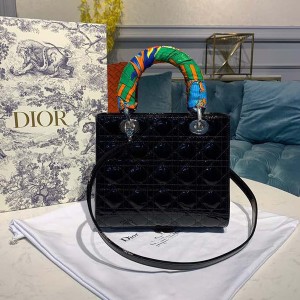 Christian Dior Lady Dior Bag 24cm Silver Hardware Patent Leather Spring/Summer 2020 Collection - Image 3