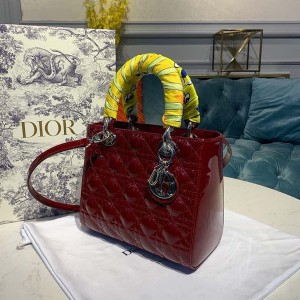 Christian Dior Lady Dior Bag 24cm Silver Hardware Patent Leather Spring/Summer 2020 Collection - Image 4