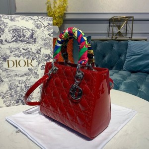 Christian Dior Lady Dior Bag 24cm Silver Hardware Patent Leather Spring/Summer 2020 Collection - Image 5