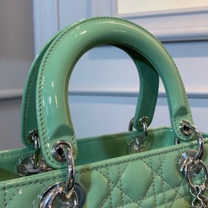 Christian Dior Lady Dior Bag 24cm Silver Hardware Patent Leather Spring/Summer 2020 Collection - Image 5