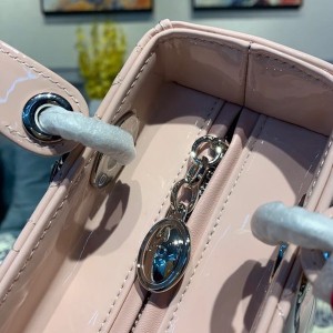 Christian Dior Lady Dior Bag 24cm Silver Hardware Patent Leather Spring/Summer 2020 Collection - Image 6