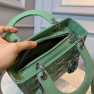 Christian Dior Lady Dior Bag 24cm Silver Hardware Patent Leather Spring/Summer 2020 Collection - Image 7