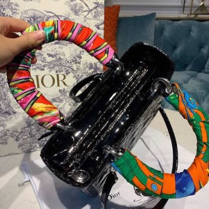 Christian Dior Lady Dior Bag 24cm Silver Hardware Patent Leather Spring/Summer 2020 Collection - Image 8